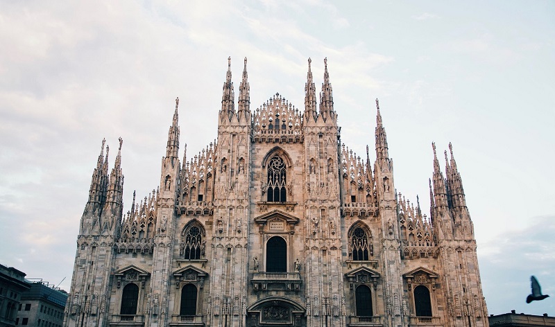 The front facade of the Milan Cathedral.